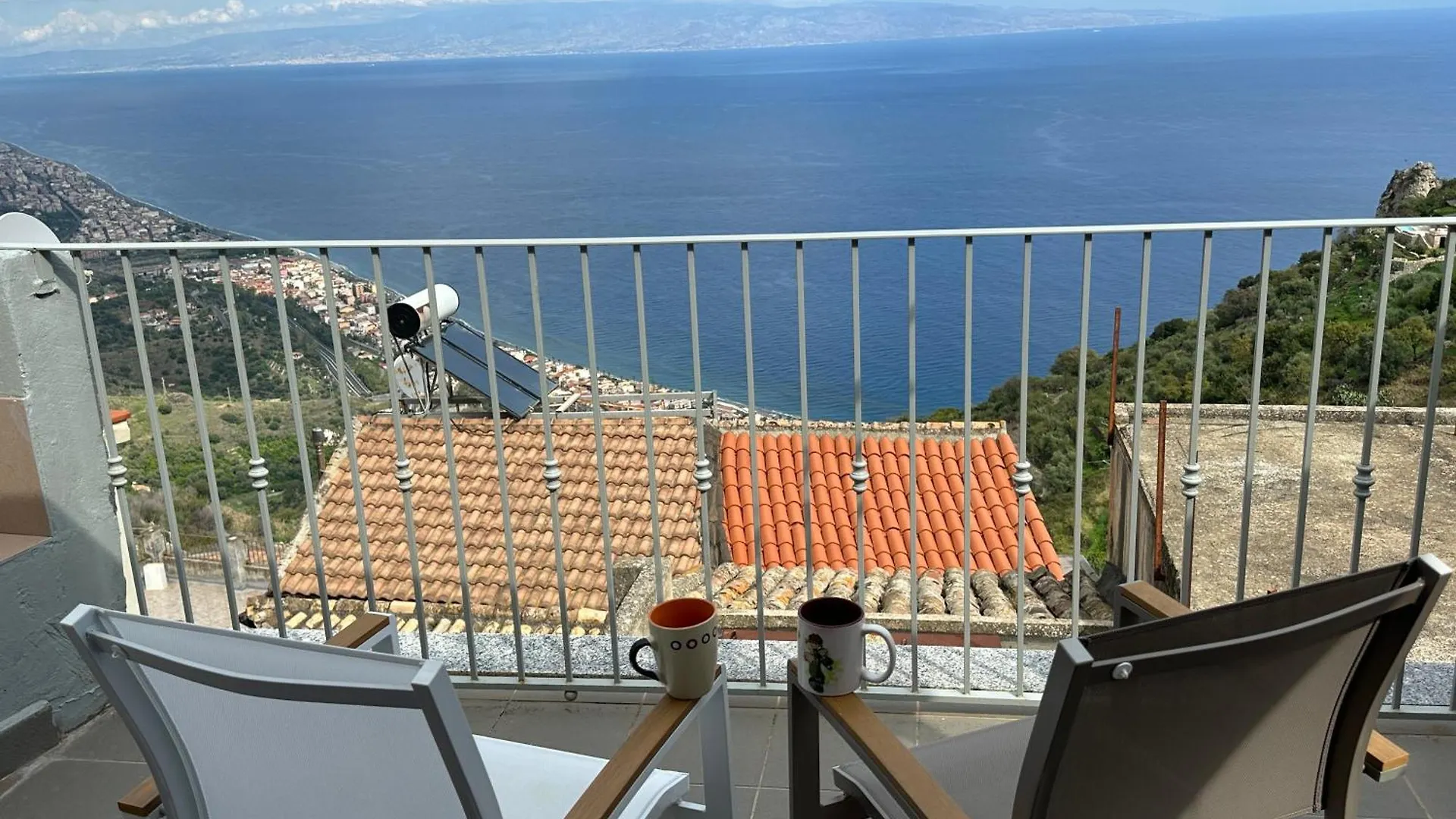 Ferienhaus Villa Al Vicoletto House Forza dʼAgro Italien